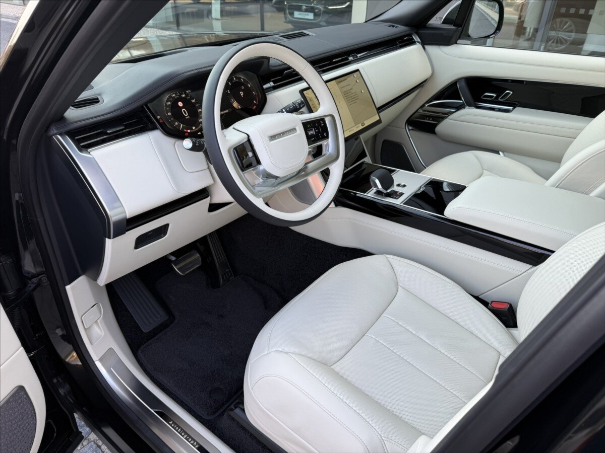 Land Rover Range Rover SUV / Terénní 4,4 l 390 kw