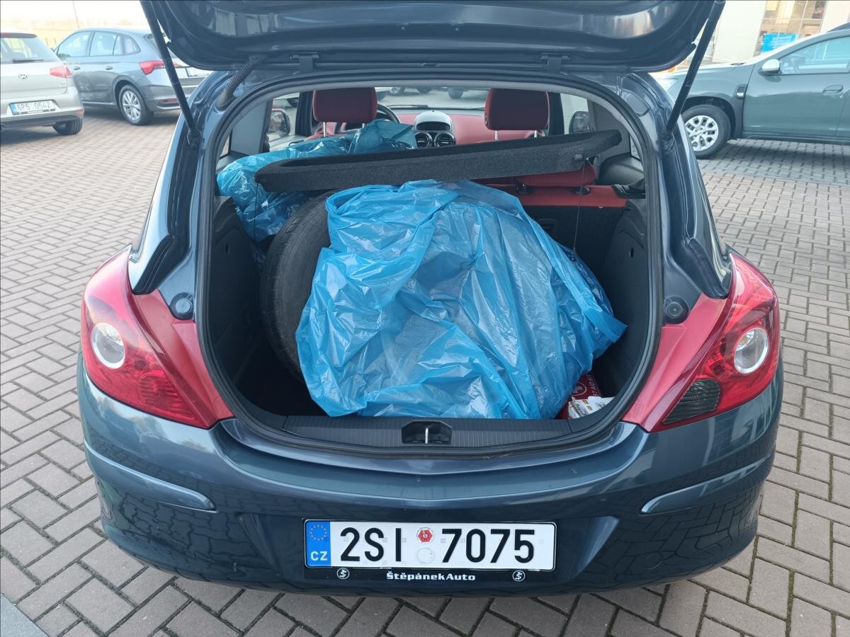 Opel Corsa Hatchback 1,2 l 59 kw