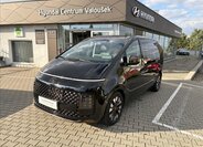Hyundai Staria 1