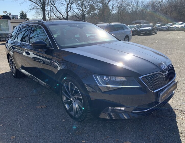 Škoda Superb 3