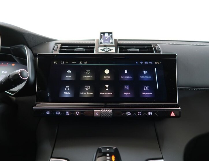 DS Automobiles DS7 Crossback 29