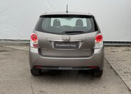 Toyota Verso MPV 1,6 l 97 kw