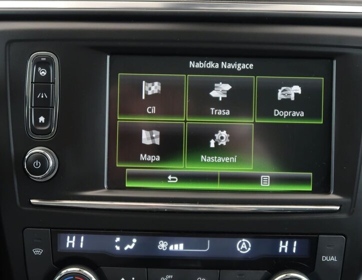 Renault Kadjar SUV / Terénní 1,6 l 96 kw