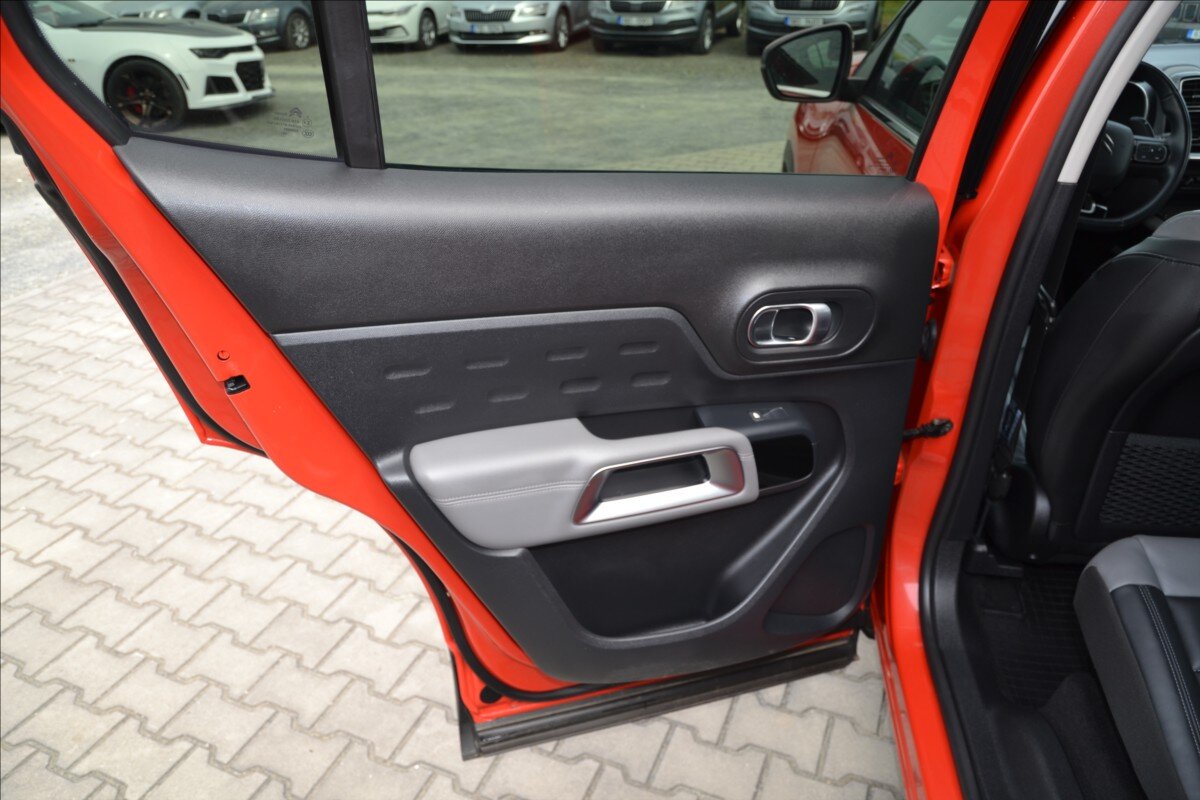 Citroën C5 Aircross SUV / Terénní 1,6 l 133 kw