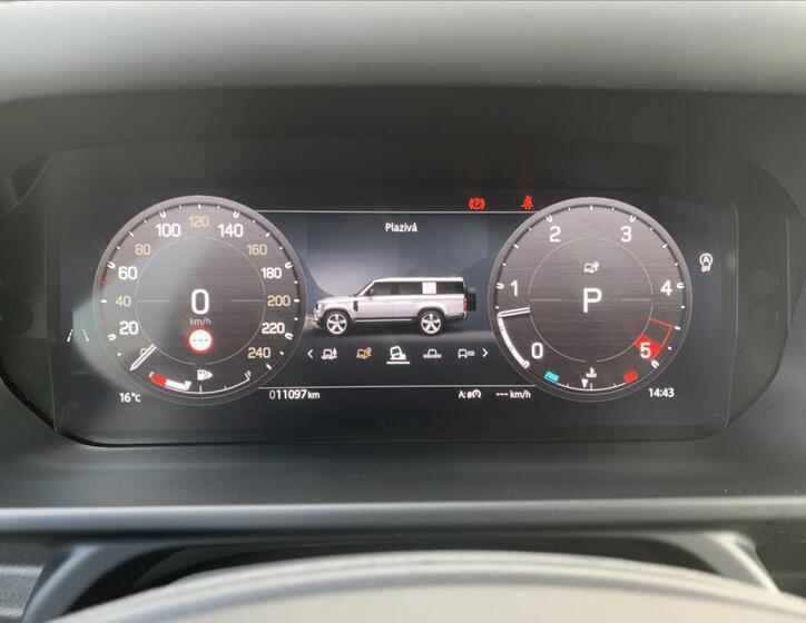 Land Rover Defender 68