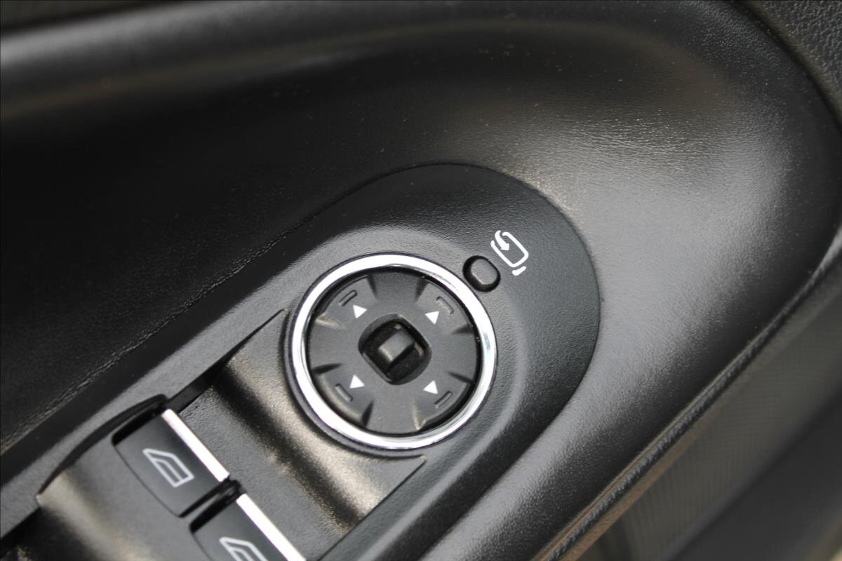 Ford Mondeo Kombi 2,0 l 103 kw