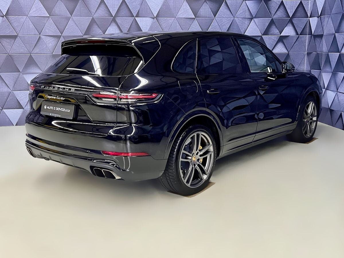 Porsche Cayenne SUV / Terénní 4,0 l 404 kw