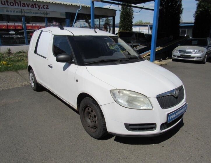 Škoda Praktik Skříň 1,2 l 51 kw