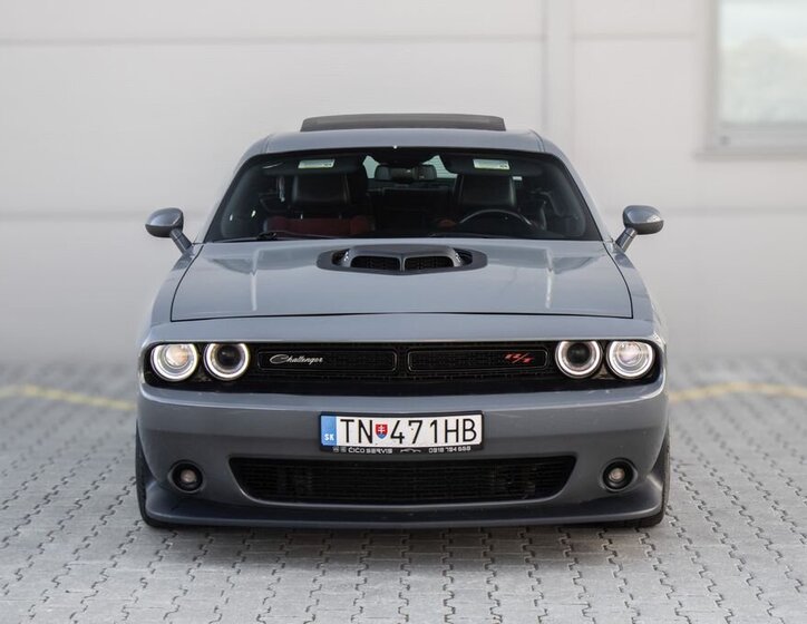 Dodge Challenger Kupé 5,7 l 277 kw