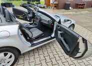 Mercedes-Benz SLK 19