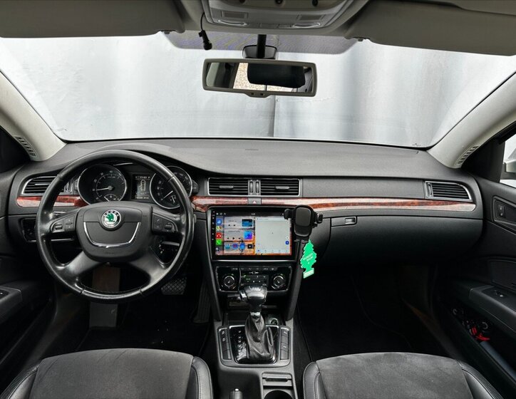 Škoda Superb Kombi 3,6 l 191 kw