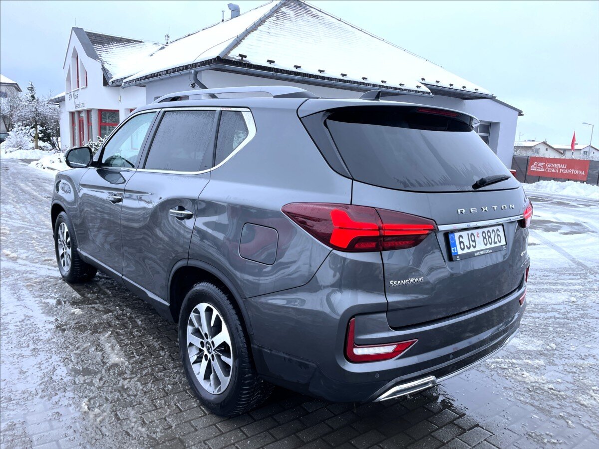 SsangYong Rexton Kombi 2,2 l 148 kw