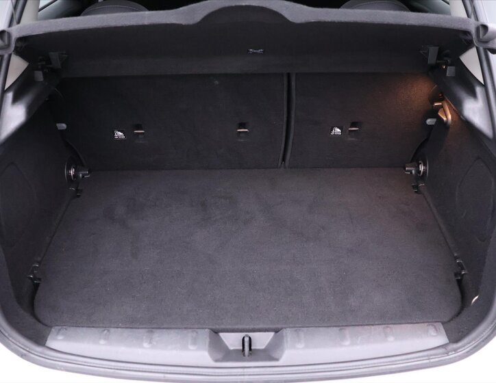 Mini Cooper Hatchback 1,5 l 100 kw