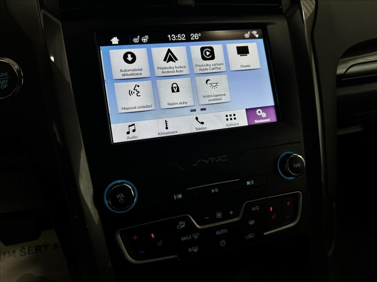 Ford Mondeo Kombi 1,5 l 121 kw