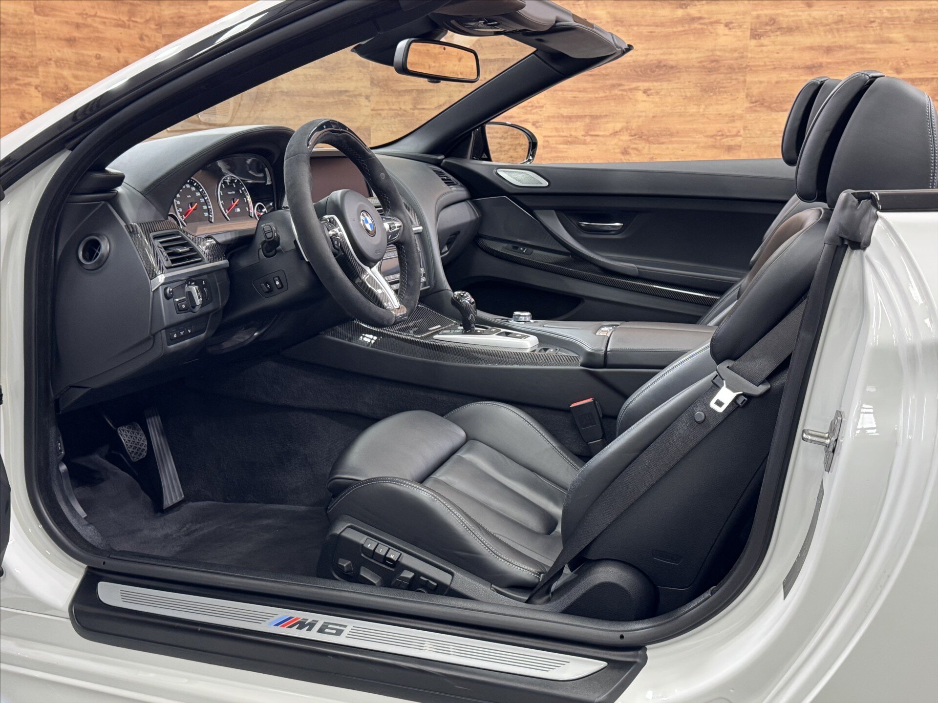 BMW M6 Kabriolet 4,4 l 412 kw