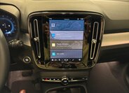 Volvo XC40 SUV / Terénní 2,0 l 120 kw