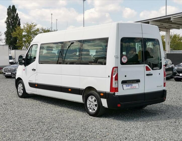 Renault Master 4