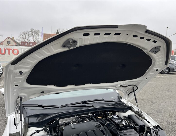 Škoda Superb Kombi 2,0 l 110 kw