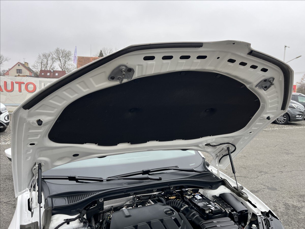 Škoda Superb Kombi 2,0 l 110 kw