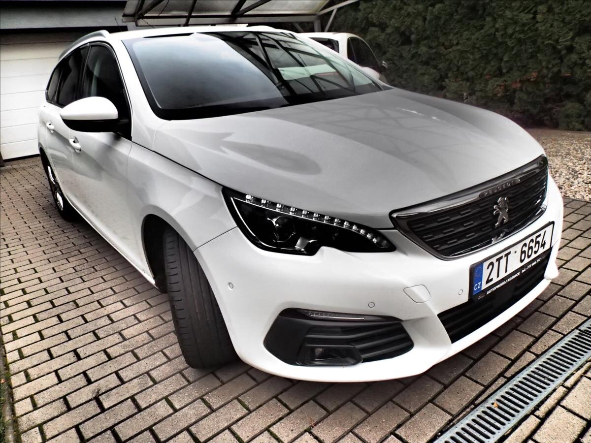 Peugeot 308 Kombi 1,5 l 96 kw