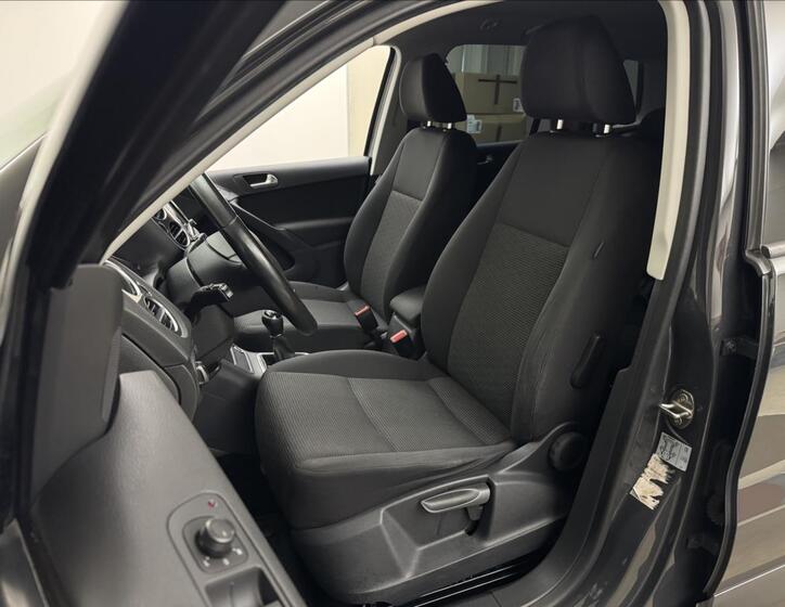 Volkswagen Tiguan 33