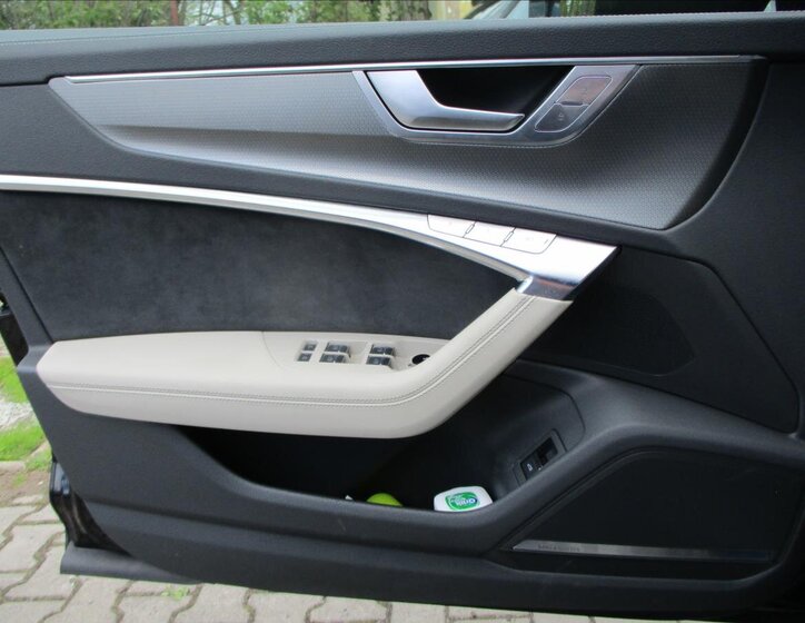 Audi A6 Allroad Kombi 3,0 l 210 kw