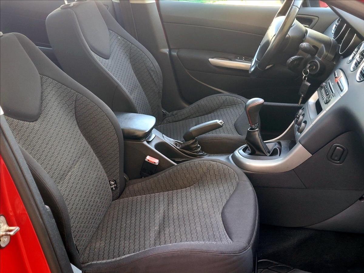 Peugeot 308 Kombi 1,6 l 88 kw