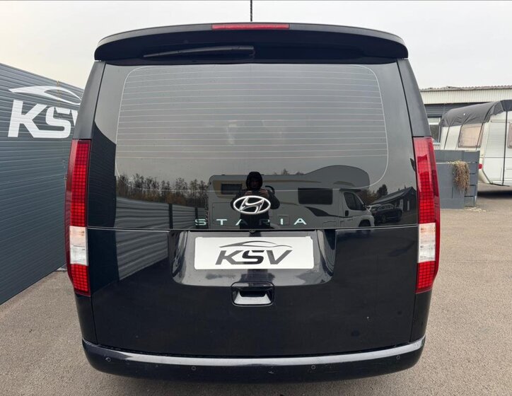 Hyundai Staria VAN / Minibus 2,2 l 130 kw