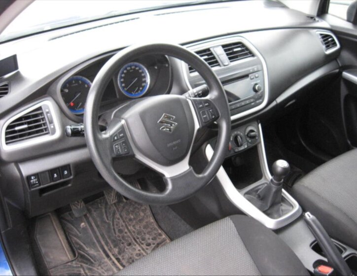 Suzuki SX4 S-Cross Hatchback 1,6 l 88 kw