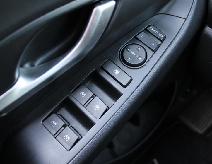 Hyundai i30 Liftback 1,5 l 117 kw