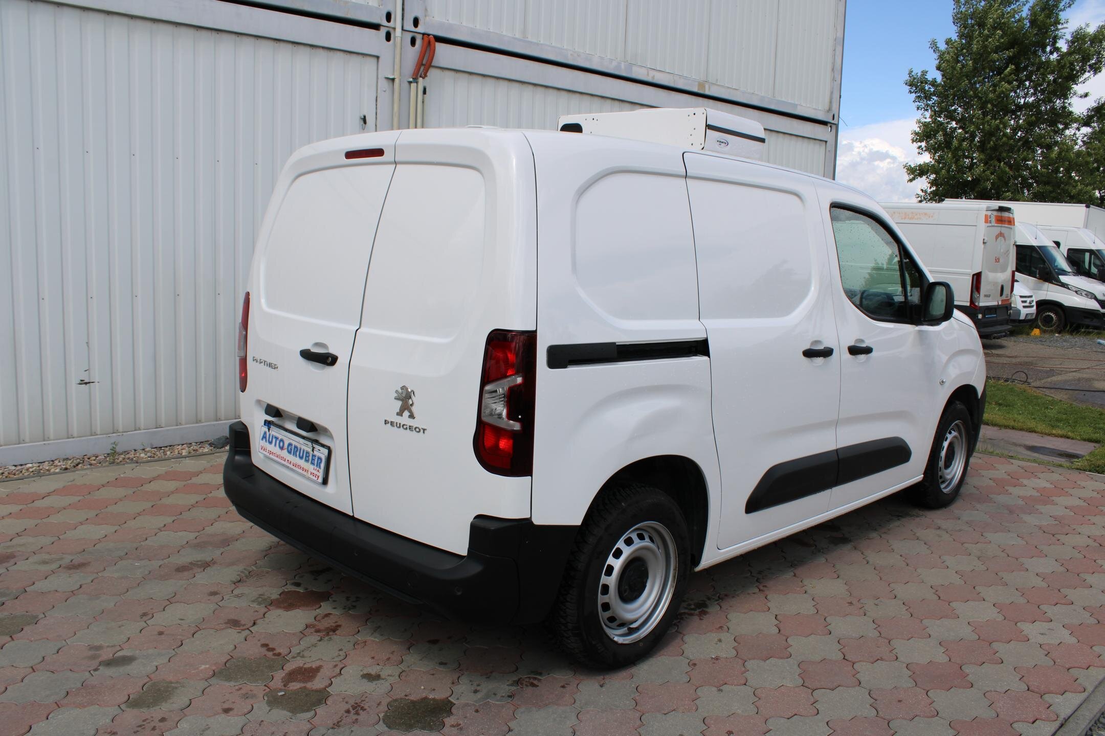 Peugeot Partner Ostatní 1,5 l 75 kw