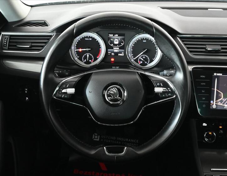 Škoda Superb 16