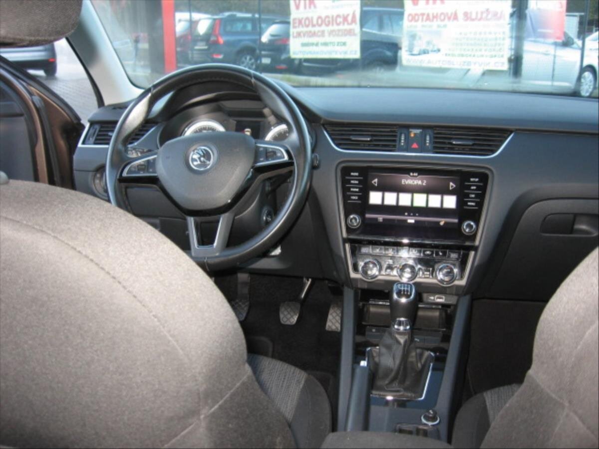 Škoda Octavia Kombi 1,5 l 110 kw