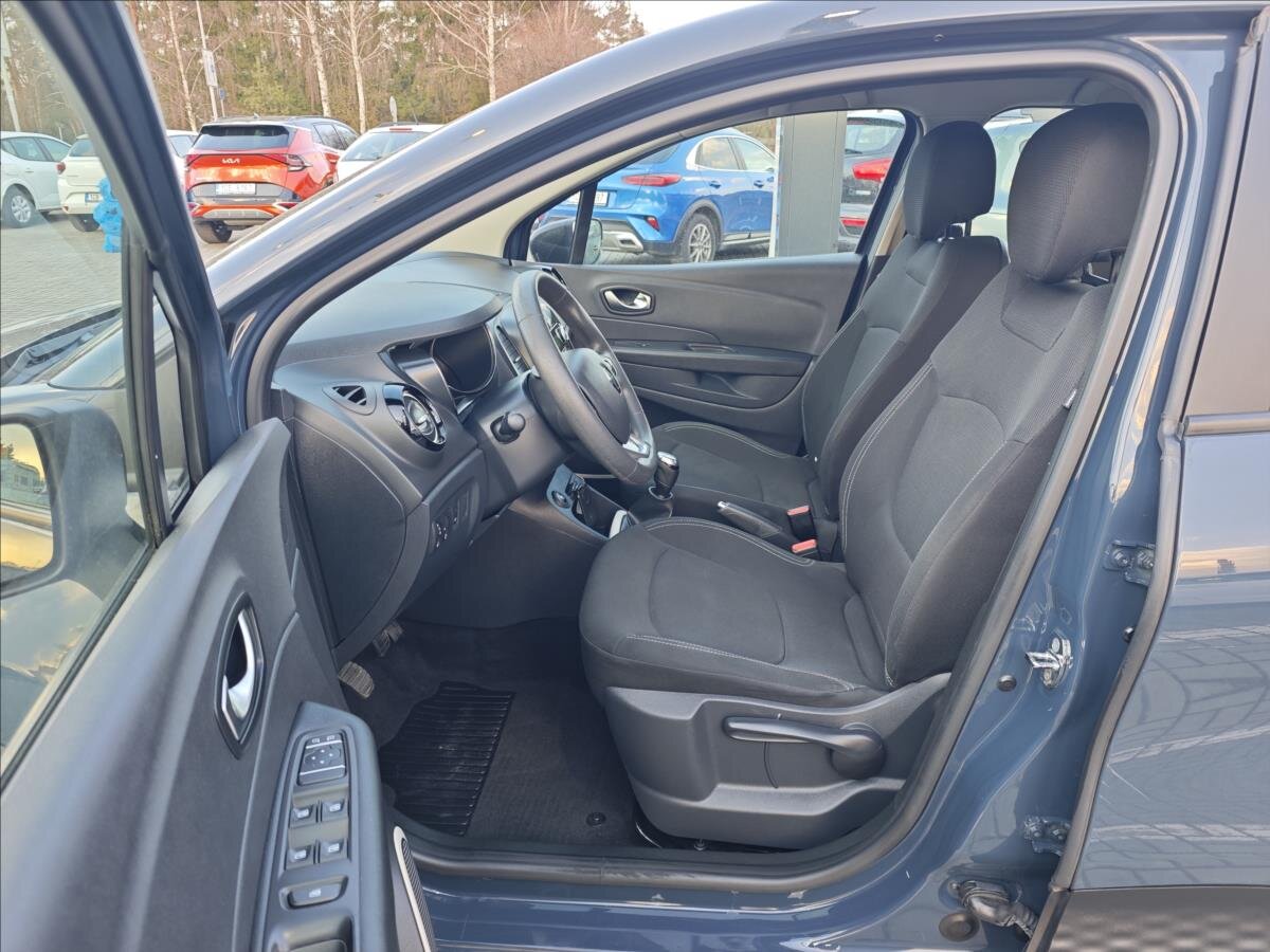 Renault Captur SUV / Terénní 898,0 66 kw