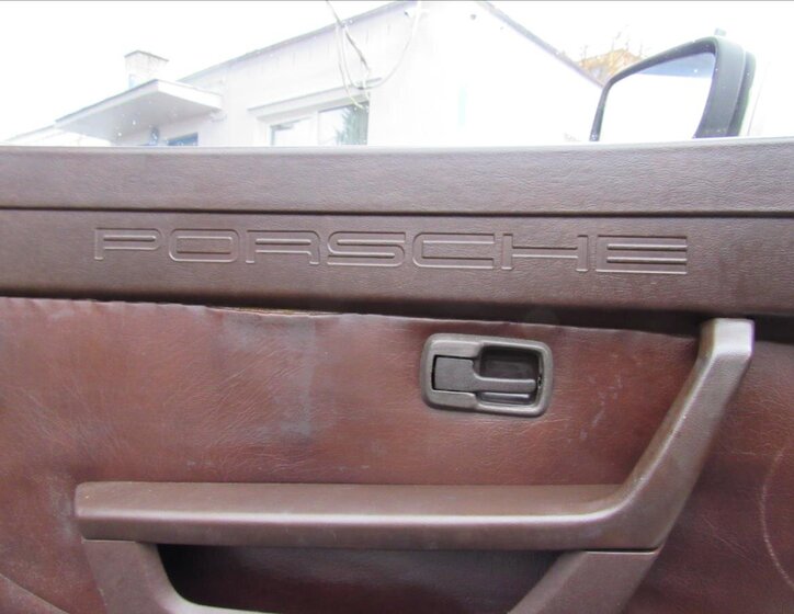 Porsche 924 Kupé 2,0 l 92 kw