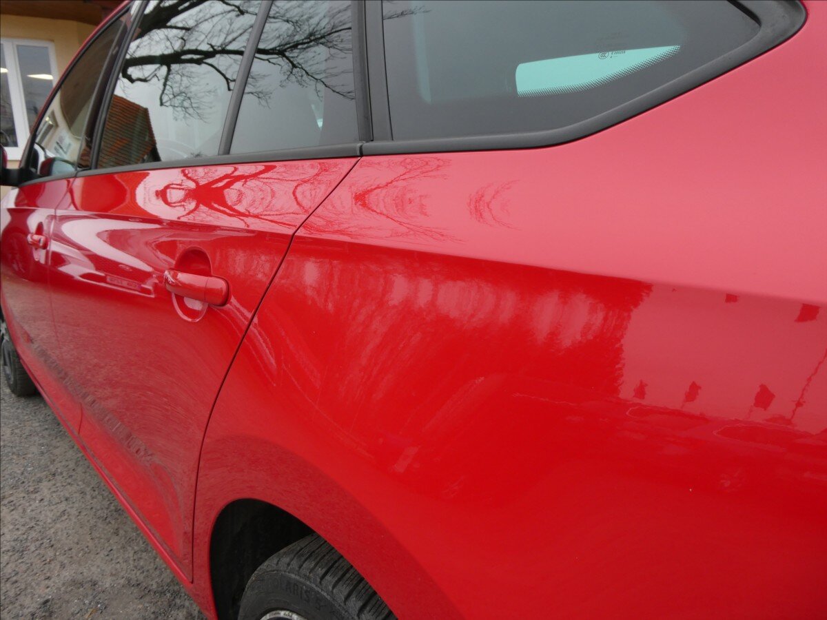 Škoda Rapid Hatchback 1,2 l 77 kw