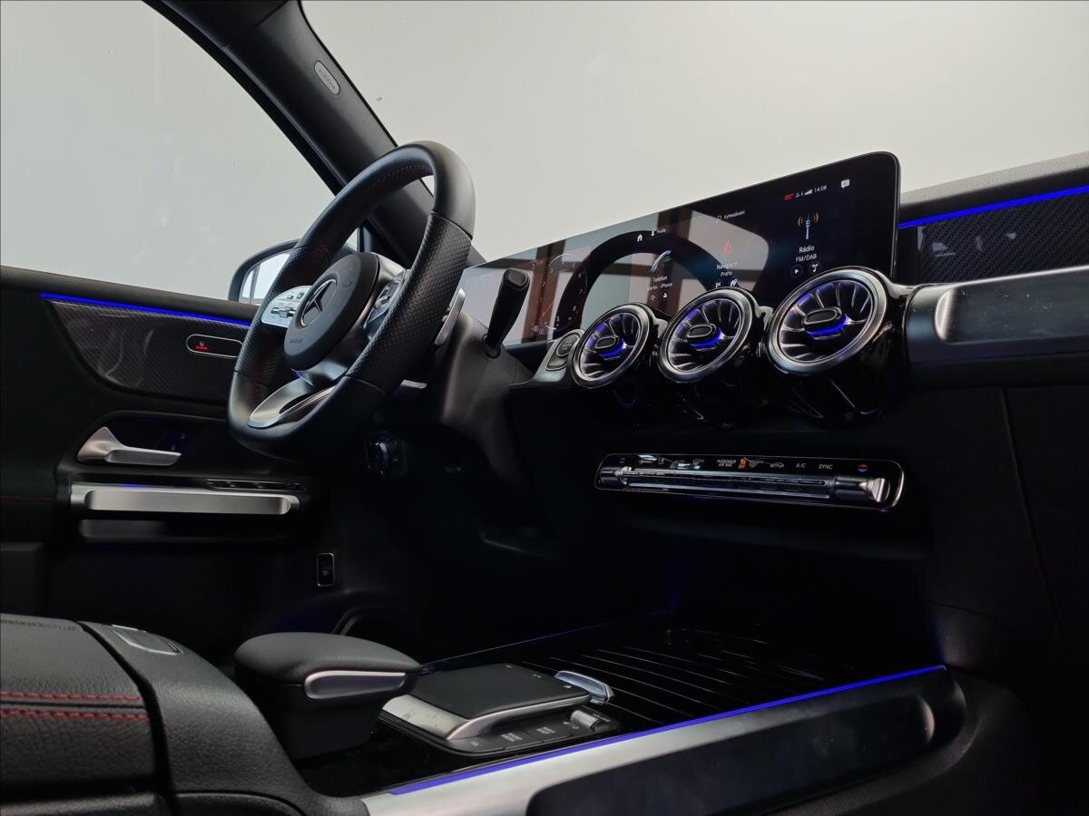 Mercedes-Benz GLB SUV 1,3 l 120 kw