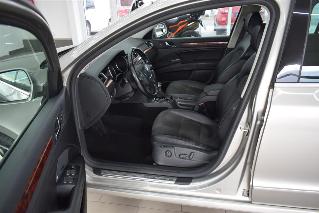 Škoda Superb