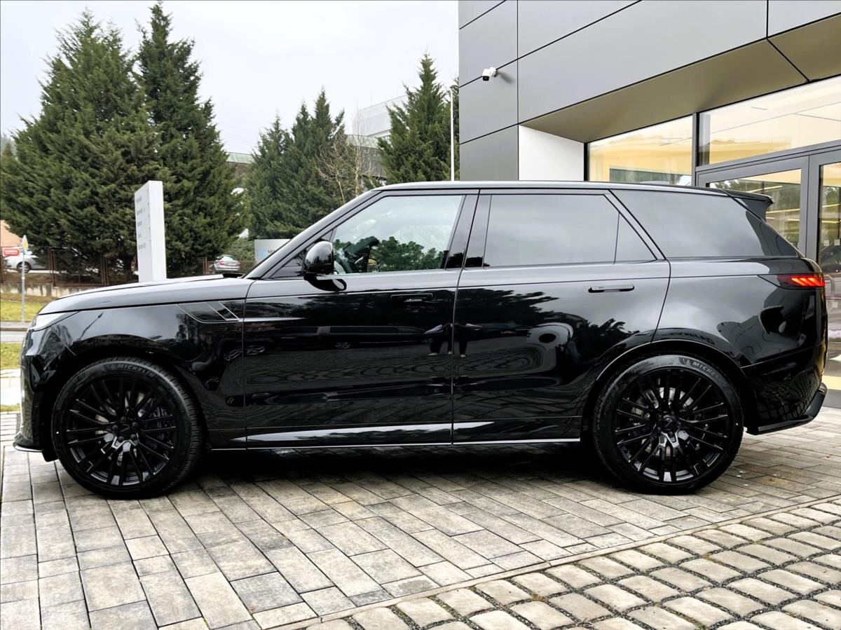 Land Rover Range Rover Sport SUV / Terénní 4,4 l 467 kw