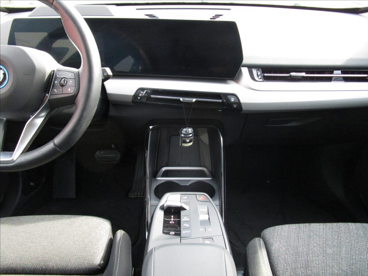 BMW X1 Kombi 1,5 l 110 kw