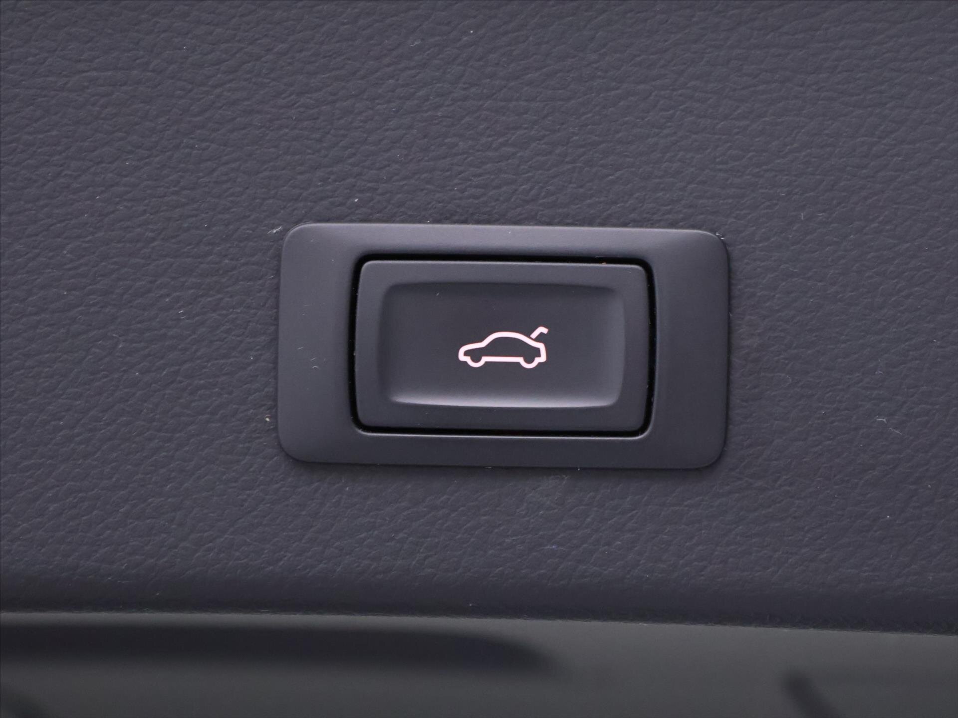 Audi A6 Allroad Kombi 3,0 l 200 kw