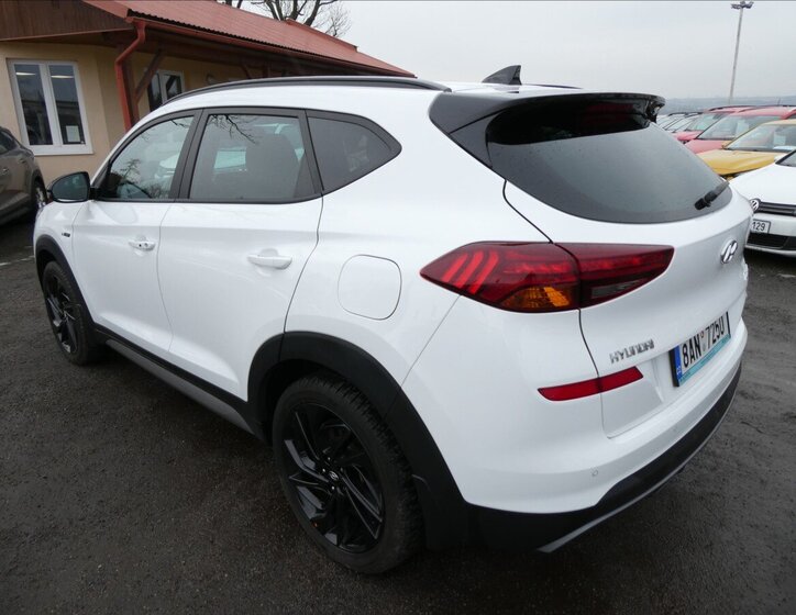 Hyundai Tucson SUV 1,6 l 100 kw