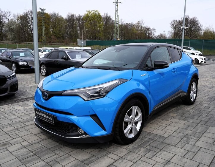 Toyota C-HR Hatchback 1,8 l 125 kw