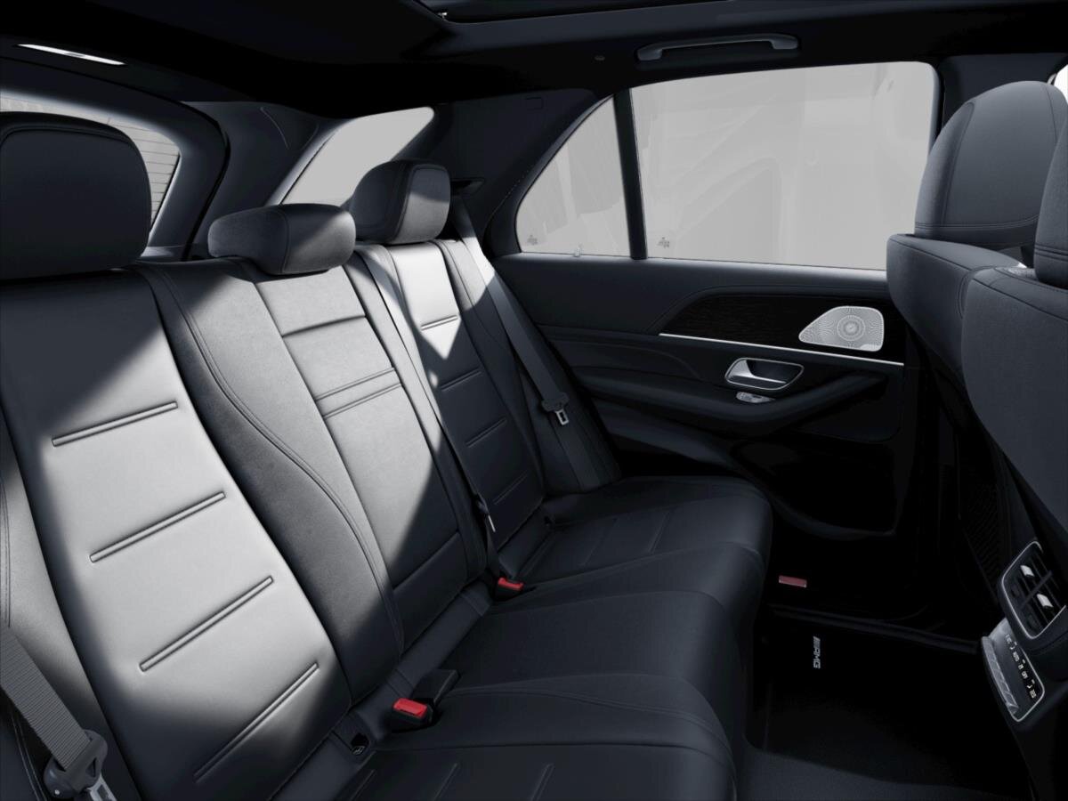 Mercedes-Benz GLE SUV 2,0 l 145 kw