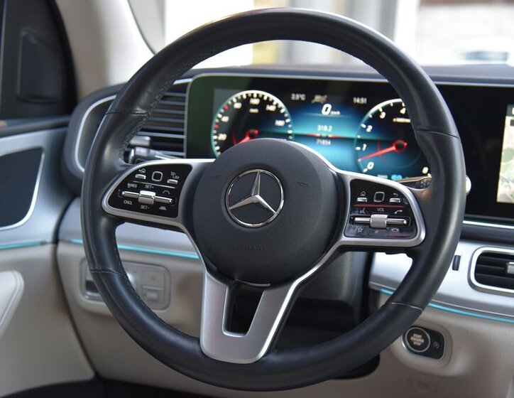 Mercedes-Benz GLE 28