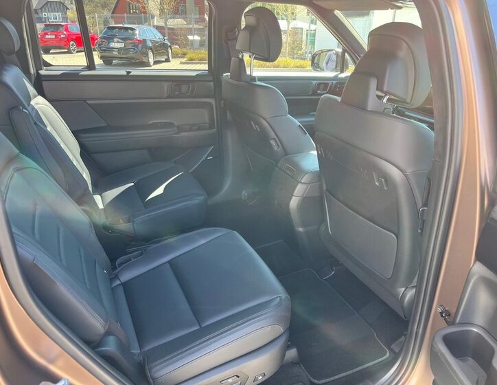 Hyundai Santa Fe SUV / Terénní 1,6 l 158 kw