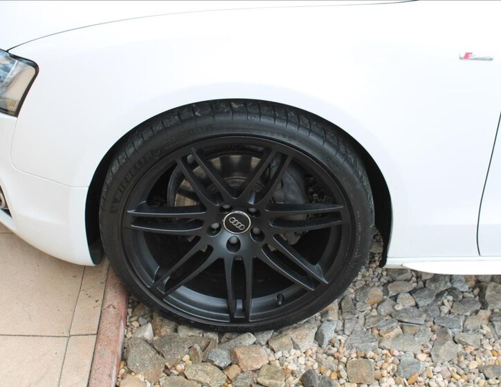 Audi A5 Kupé 3,0 l 176 kw