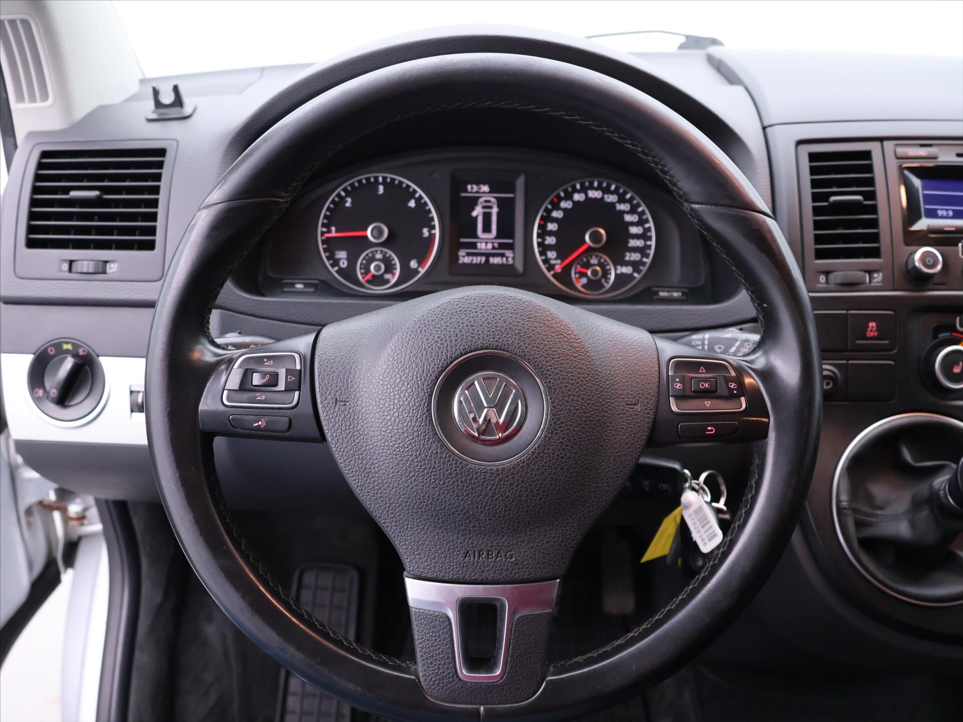 Volkswagen Multivan Kombi 2,0 l 103 kw