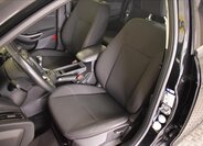Ford Focus Kombi 999,0 92 kw