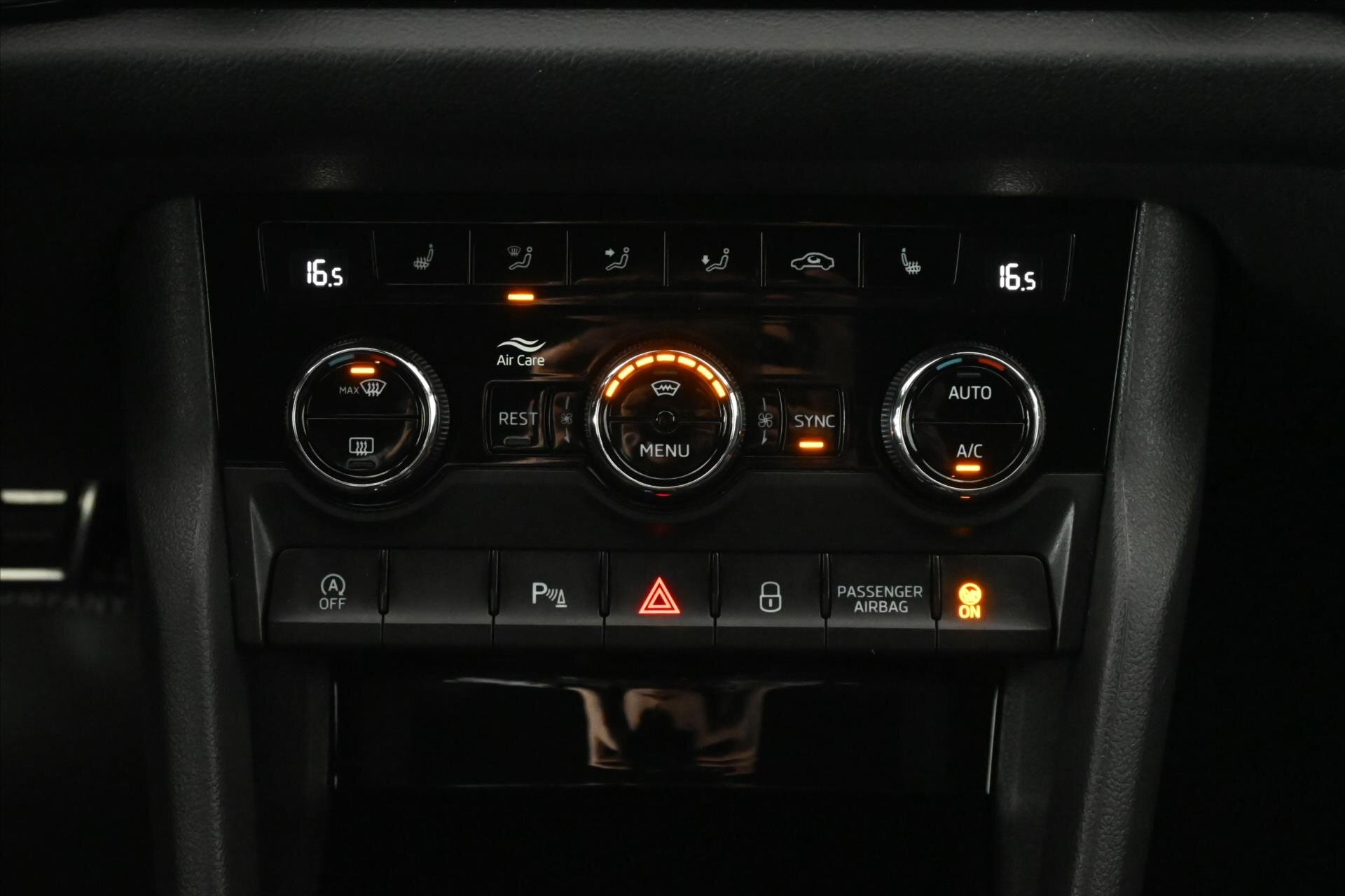 Škoda Kodiaq SUV / Terénní 1,5 l 110 kw